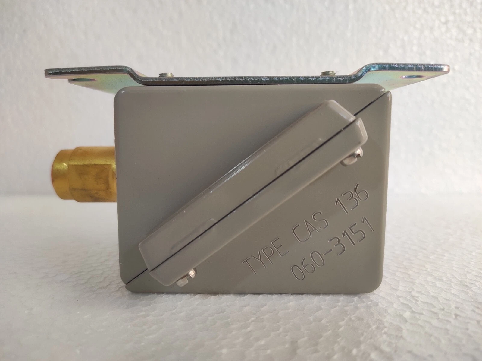 admin/uploads/uploads/danfoss cas 136 pressure switch range_4.webp